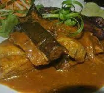 CURRY POISSON ET BRINGELLES 4P